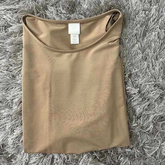 Brown blouse top - Picture 3 of 7